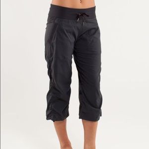 LULULEMON STUDIO CROPS